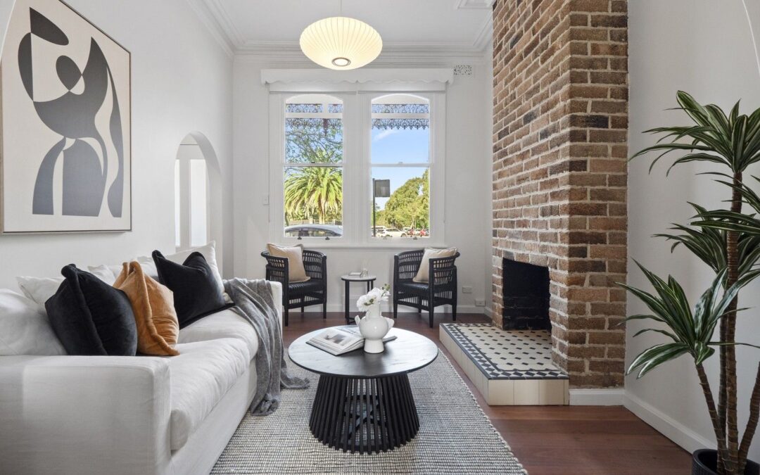Art of Balance: Mixing Modern and Vintage Elements in Home Decor